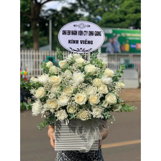 Hoa chia buồn 18