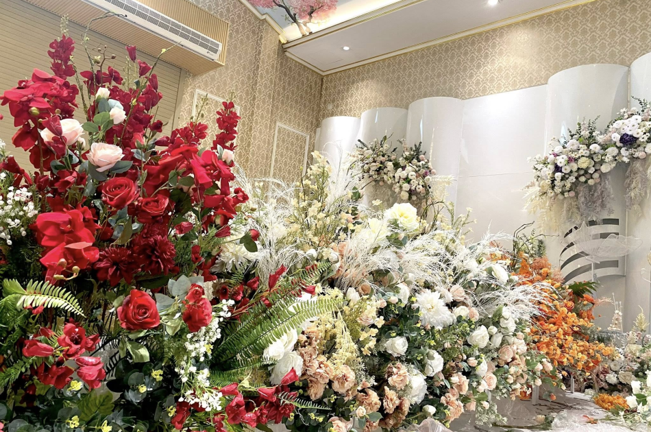 Hoa sự kiện 03